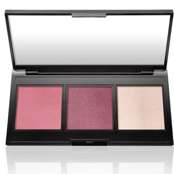 Laura Geller Multitasking Eye, Lip, & Cheek Cream-To-Powder Palette - Picture 4 of 9